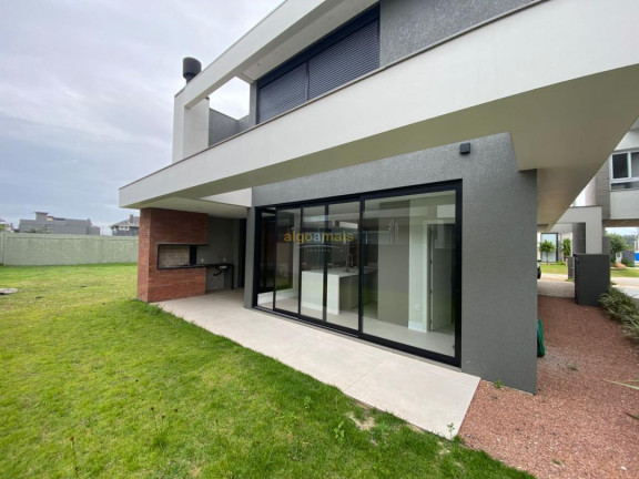 Imagem Casa com 4 Quartos à Venda, 235 m² em Condominio Sunset - Xangri-lá Imagem Casa com 4 Quartos à Venda, 235 m² em Condominio Sunset - Xangri-lá