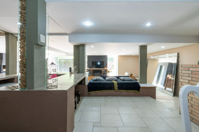 Imagem Casa com 4 Quartos à Venda, 387 m² em Vila Inah - São Paulo