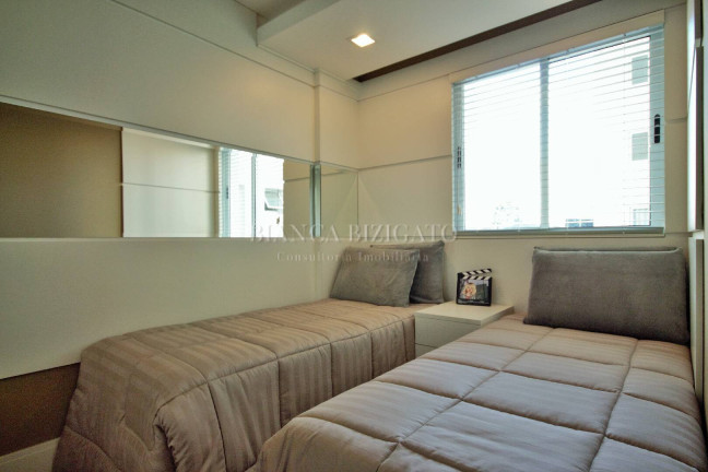 Imagem Apartamento com 3 Quartos à Venda, 60 m² em Boa Vista - Curitiba