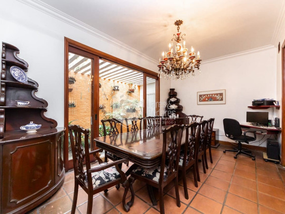 Imagem Casa com 4 Quartos à Venda, 400 m² em Alto De Pinheiros - São Paulo Imagem Casa com 4 Quartos à Venda, 400 m² em Alto De Pinheiros - São Paulo