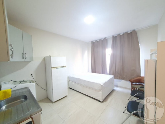 Imagem Apartamento com 1 Quarto à Venda, 17 m² em Estados - Balneário Camboriú