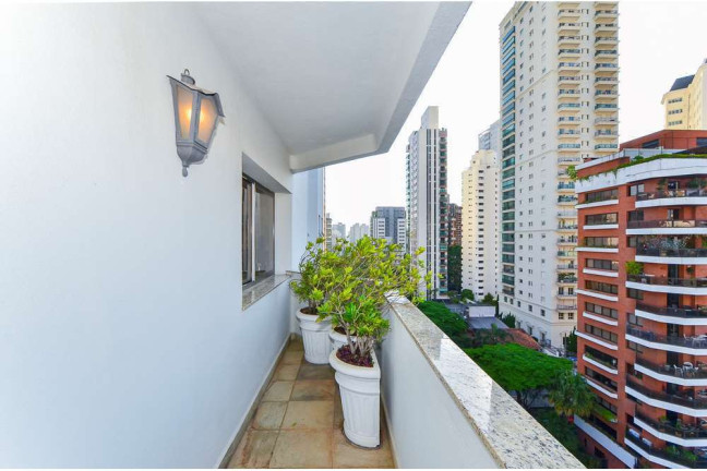 Imagem Imóvel com 3 Quartos à Venda, 393 m² em Campo Belo - São Paulo Imagem Imóvel com 3 Quartos à Venda, 393 m² em Campo Belo - São Paulo