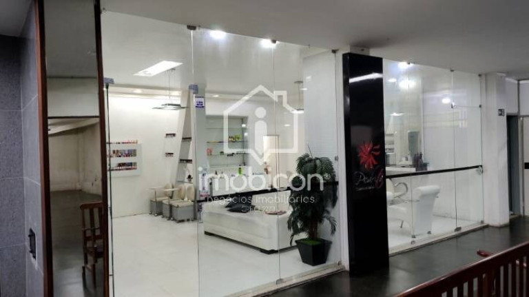 Imagem Loja à Venda, 70 m² em Centro - Vitória Da Conquista Imagem Loja à Venda, 70 m² em Centro - Vitória Da Conquista