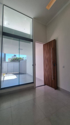 Imagem Casa com 3 Quartos à Venda, 128 m² em Moinho Dos Ventos - Goiânia Imagem Casa com 3 Quartos à Venda, 128 m² em Moinho Dos Ventos - Goiânia