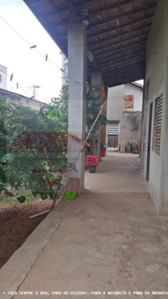 Imagem Casa com 3 Quartos à Venda, 200 m² em Vila Sao Jose - Taubaté