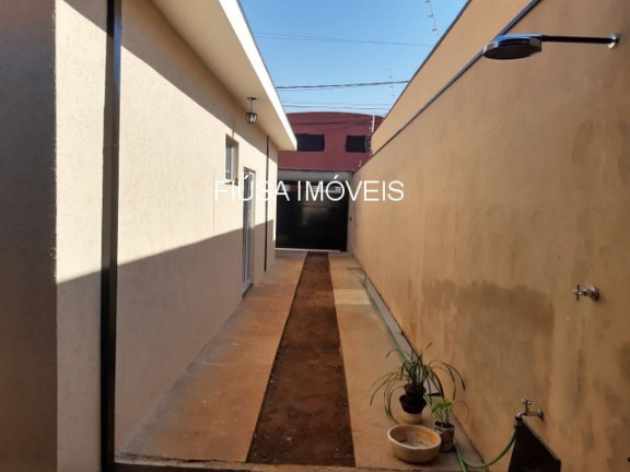 Imagem Casa com 3 Quartos à Venda, em Campos Elísios - Ribeirão Preto Imagem Casa com 3 Quartos à Venda, em Campos Elísios - Ribeirão Preto