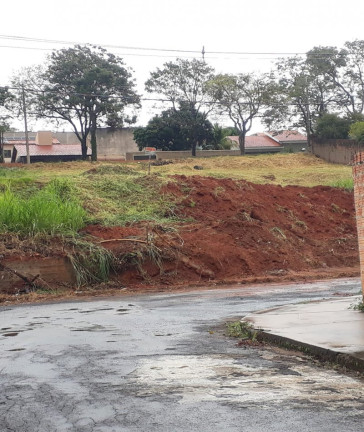 Imóvel à Venda, 310 m² em Parque Dos Estudantes - Jacarezinho