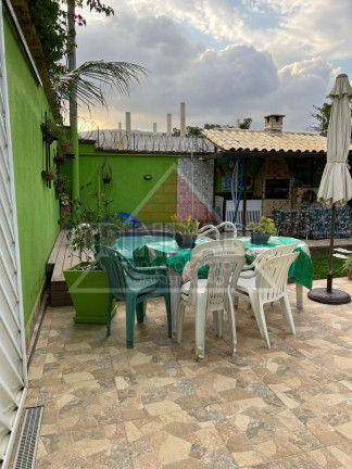 Imagem Casa com 4 Quartos à Venda, 200 m² em Vargem Grande - Rio De Janeiro