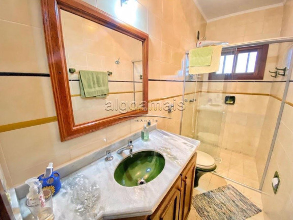 Imagem Casa com 3 Quartos à Venda, 174 m² em Centro - Xangri-lá