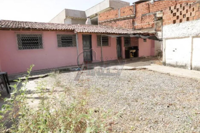 Imagem Casa à Venda, 600 m² em Centro - Montes Claros Imagem Casa à Venda, 600 m² em Centro - Montes Claros