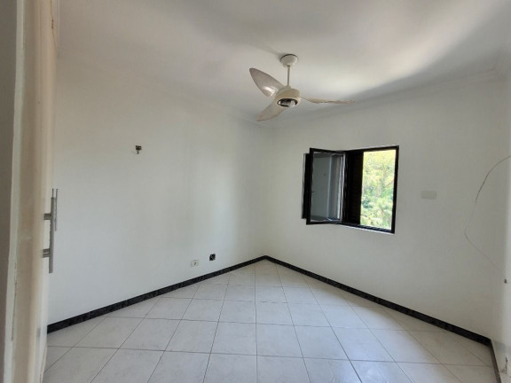 Imagem Apartamento com 4 Quartos à Venda, 140 m² em Pitangueiras - Guarujá