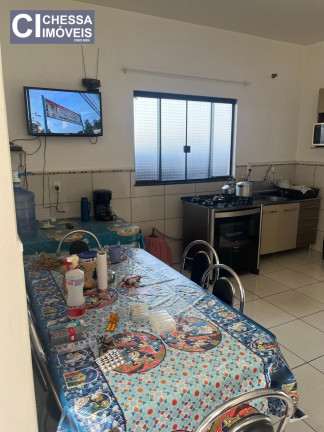 Imagem Casa com 2 Quartos à Venda, 300 m² em Espinheiros - Itajaí