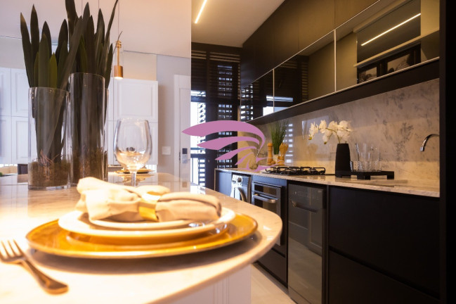 Imagem Imóvel com 3 Quartos à Venda, 221 m² em Alto Da Glória - Curitiba Imagem Imóvel com 3 Quartos à Venda, 221 m² em Alto Da Glória - Curitiba