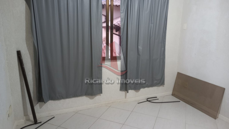 Imagem Imóvel com 2 Quartos à Venda, 80 m² em Peró - Cabo Frio