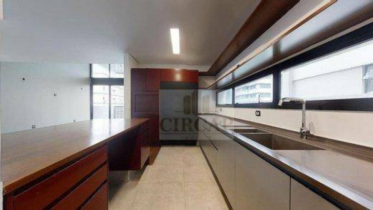 Imagem Imóvel com 4 Quartos à Venda, 356 m² em Higienópolis - São Paulo Imagem Imóvel com 4 Quartos à Venda, 356 m² em Higienópolis - São Paulo