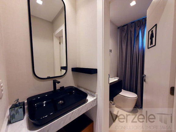 Imagem Apartamento com 3 Quartos à Venda, 145 m² em Centro - Balneário Camboriú Imagem Apartamento com 3 Quartos à Venda, 145 m² em Centro - Balneário Camboriú
