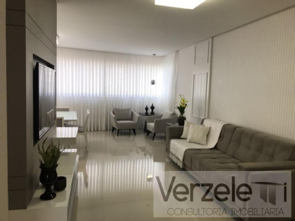 Imagem Apartamento com 4 Quartos à Venda, 150 m² em Centro - Balneário Camboriú Imagem Apartamento com 4 Quartos à Venda, 150 m² em Centro - Balneário Camboriú