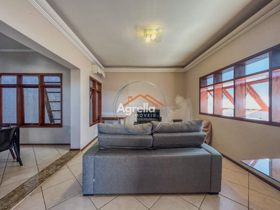 Imagem Casa com 3 Quartos à Venda, 172 m² em Jardim Brasília - Mogi Mirim Imagem Casa com 3 Quartos à Venda, 172 m² em Jardim Brasília - Mogi Mirim
