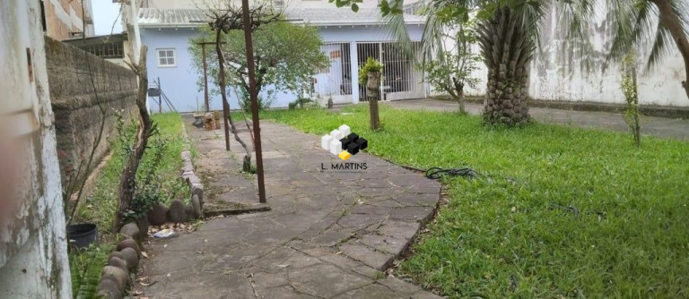Imagem Casa com 2 Quartos à Venda, 78 m² em Vila Ipiranga - Porto Alegre Imagem Casa com 2 Quartos à Venda, 78 m² em Vila Ipiranga - Porto Alegre