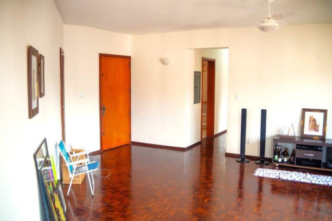 Imagem Apartamento com 3 Quartos à Venda, 110 m² em Auxiliadora - Porto Alegre