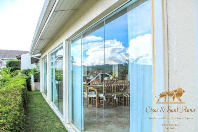 Imagem Casa com 3 Quartos à Venda, 200 m² em Alto Capivari - Campos Do Jordão