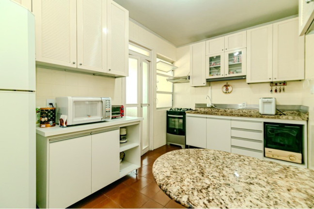 Imagem Apartamento com 3 Quartos à Venda, 124 m² em Rio Branco - Porto Alegre