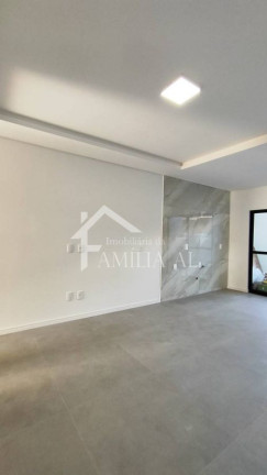 Imagem Casa com 3 Quartos à Venda, 109 m² em Vila Nova - Joinville Imagem Casa com 3 Quartos à Venda, 109 m² em Vila Nova - Joinville