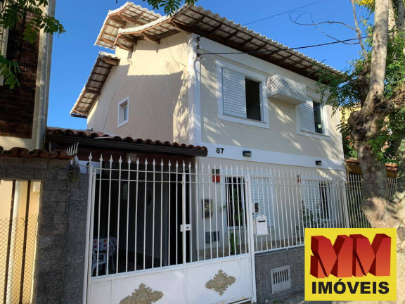Casa de Condomínio com 5 Quartos à Venda, 117 m² em Braga - Cabo Frio