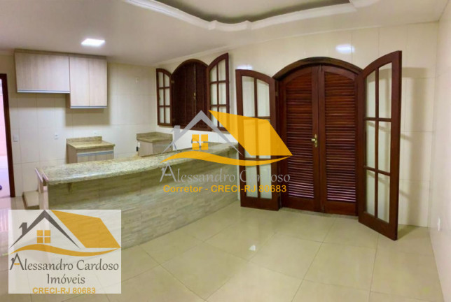 Imagem Casa com 6 Quartos à Venda, 320 m² em Loteamento Sitio Jacina - Nova Friburgo
