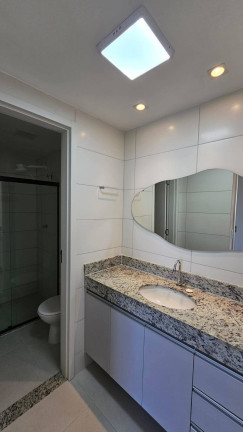 Imagem Apartamento com 2 Quartos para Alugar, 67 m² em Ilhéus