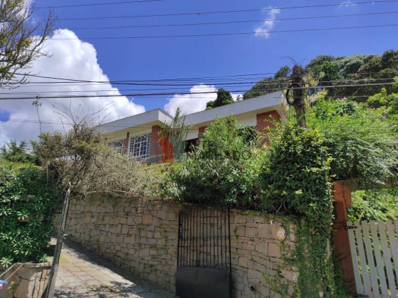 Imagem Casa com 3 Quartos à Venda, 210 m² em Albuquerque - Teresópolis Imagem Casa com 3 Quartos à Venda, 210 m² em Albuquerque - Teresópolis