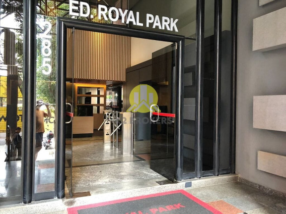 Sala Comercial à Venda, 46 m² em Vila Olímpia - São Paulo
