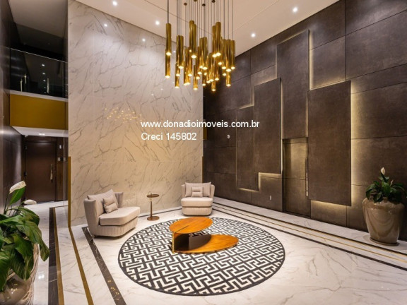 Imagem Apartamento com 3 Quartos à Venda, 249 m² em Centro - Florianópolis