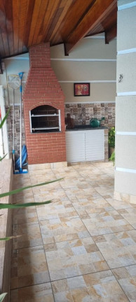 Imagem Casa com 3 Quartos à Venda, 147 m² em Jardim Icaraiba - Peruíbe