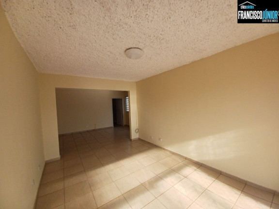 Imagem Casa com 3 Quartos à Venda, 458 m² em Vila Americano Do Brasil - Goiânia Imagem Casa com 3 Quartos à Venda, 458 m² em Vila Americano Do Brasil - Goiânia