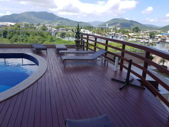 Imóvel com 3 Quartos à Venda, 140 m² em Centro - Balneário Camboriú