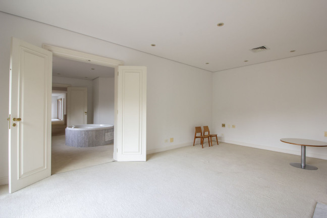Imagem Casa de Condomínio com 4 Quartos para Alugar, 711 m² em Real Parque - São Paulo