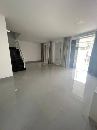 Imagem Casa com 3 Quartos à Venda, 370 m² em Recreio Dos Bandeirantes - Rio De Janeiro Imagem Casa com 3 Quartos à Venda, 370 m² em Recreio Dos Bandeirantes - Rio De Janeiro