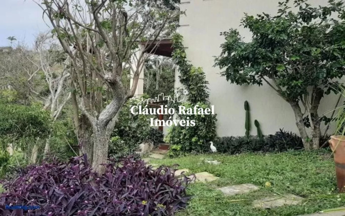 Imagem Casa com 5 Quartos à Venda, 230 m² em Ferradura - Armação Dos Búzios Imagem Casa com 5 Quartos à Venda, 230 m² em Ferradura - Armação Dos Búzios