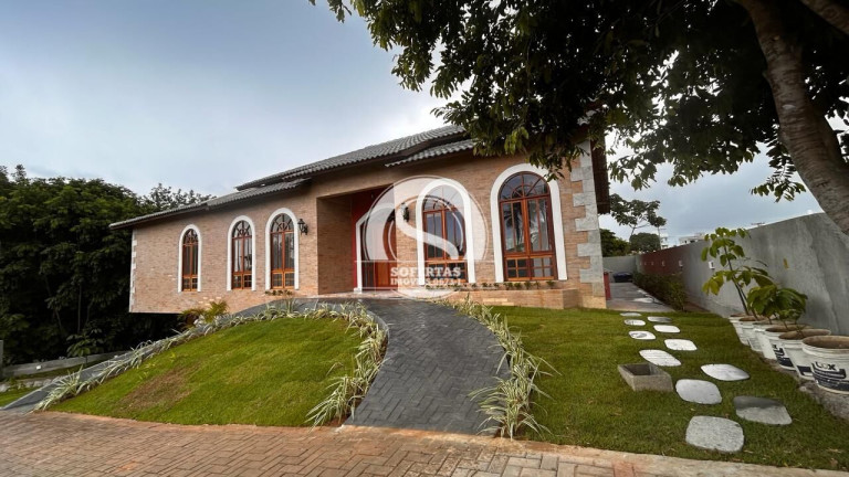 Imagem Casa com 3 Quartos à Venda, 200 m² Imagem Casa com 3 Quartos à Venda, 200 m²