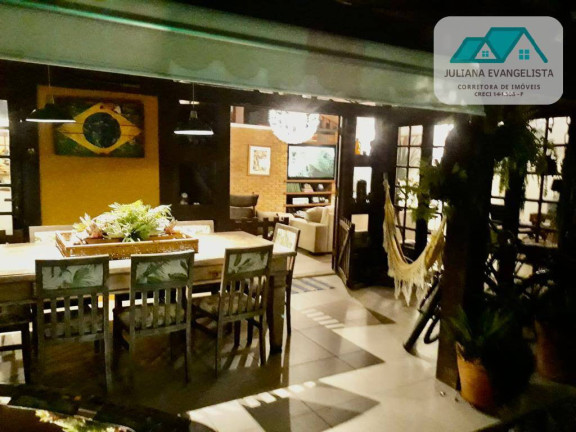 Imagem Casa com 2 Quartos à Venda, 252 m² em Martim De Sá - Caraguatatuba Imagem Casa com 2 Quartos à Venda, 252 m² em Martim De Sá - Caraguatatuba