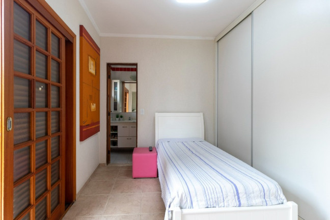 Imagem Casa com 3 Quartos à Venda, em Vila Guarani (z Sul) - São Paulo Imagem Casa com 3 Quartos à Venda, em Vila Guarani (z Sul) - São Paulo