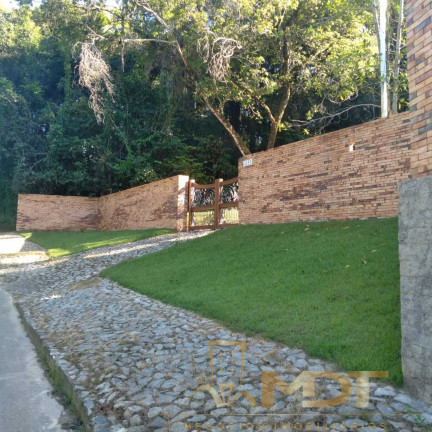 Imagem Casa com 2 Quartos à Venda, 110 m² em Saraiva - Betim