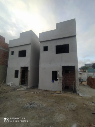 Imagem Casa com 2 Quartos à Venda, 85 m² em Santa Mônica - Guarapari