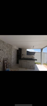 Imagem Casa com 3 Quartos à Venda, 200 m² em Goiânia Imagem Casa com 3 Quartos à Venda, 200 m² em Goiânia