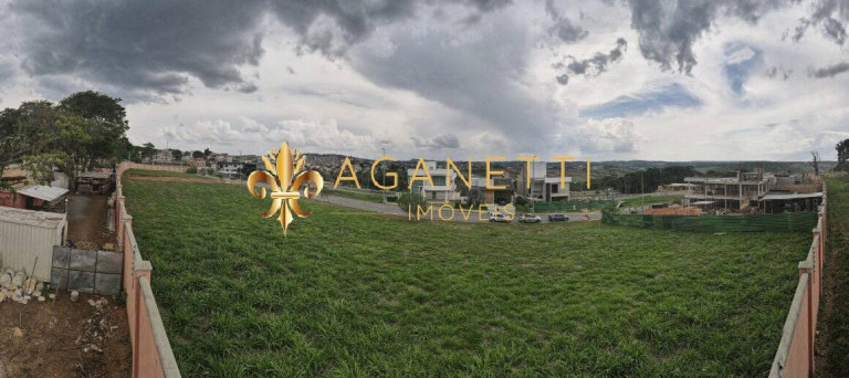 Terreno à Venda, 469 m² em Alphaville Vespasiano - Vespasiano