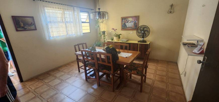 Imagem Casa com 3 Quartos à Venda, 410 m² em Vila Carvalho - Sorocaba