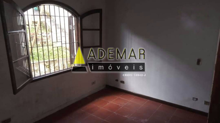 Imagem Casa com 3 Quartos à Venda, em Eldorado - Diadema Imagem Casa com 3 Quartos à Venda, em Eldorado - Diadema