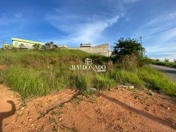 Imagem Terreno à Venda, 456 m² em Centro - Extrema Imagem Terreno à Venda, 456 m² em Centro - Extrema