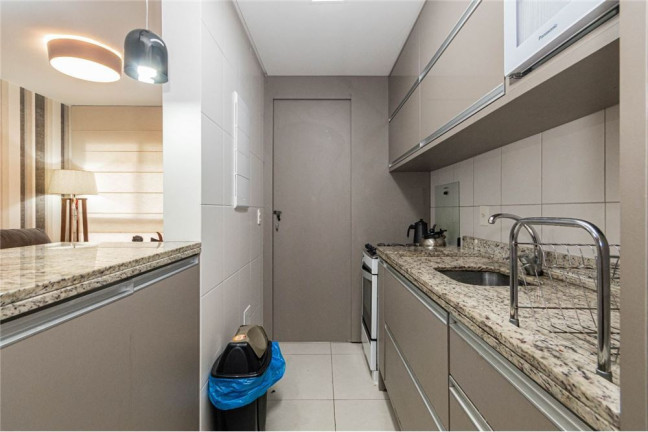 Imagem Apartamento com 2 Quartos à Venda, 66 m² em Auxiliadora - Porto Alegre